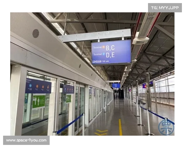 法兰克福球迷专用候机区亮相 机场服务升级
