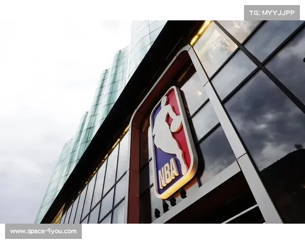 NBA与腾讯体育延续合作模式,强调转播商综合实力优于价高者得 NBA与腾讯体育延续合作模式,强调转播商综合实力优于价高者得